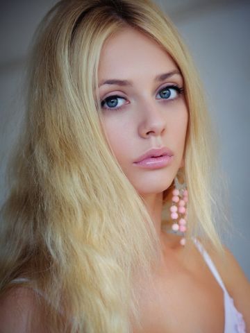 Проститутка Арнелла